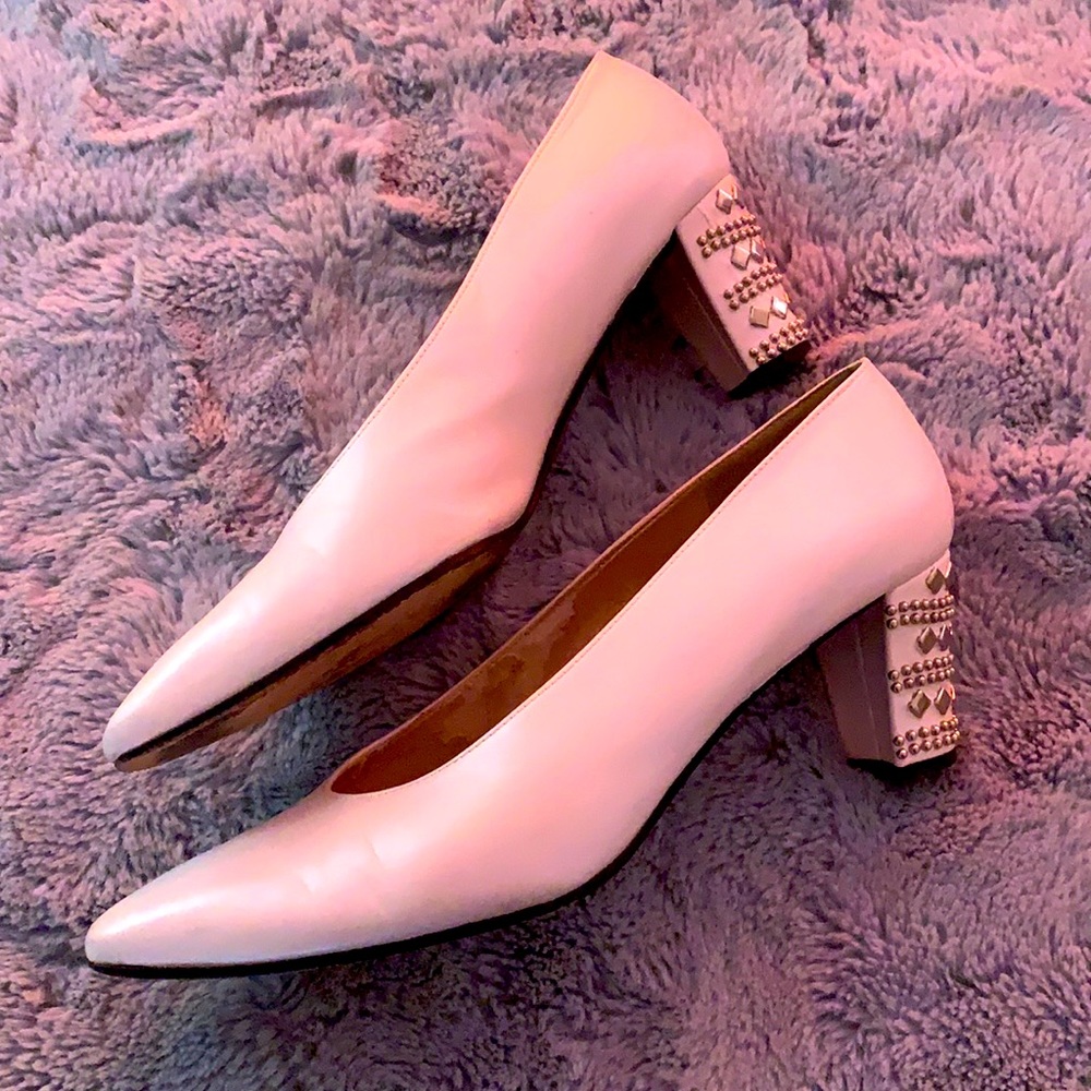 1980s vintage white leather heels!